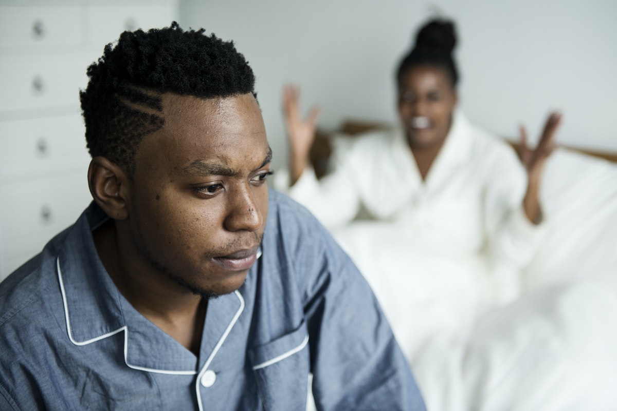 10-signs-of-a-controlling-wife-and-how-to-establish-healthy-boundaries